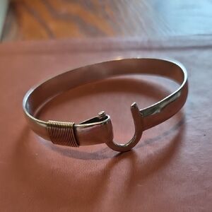 Lovely Sterling Silver & 14k Gold Good Luck Horse Shoe Ladies Bracelet Bangle